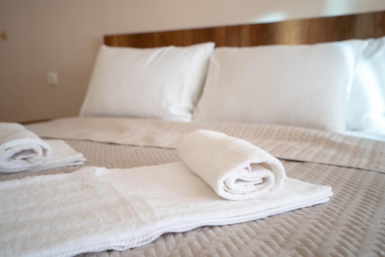Monastiraki Metro Station Studio For 4 Persons Atena Exterior foto
