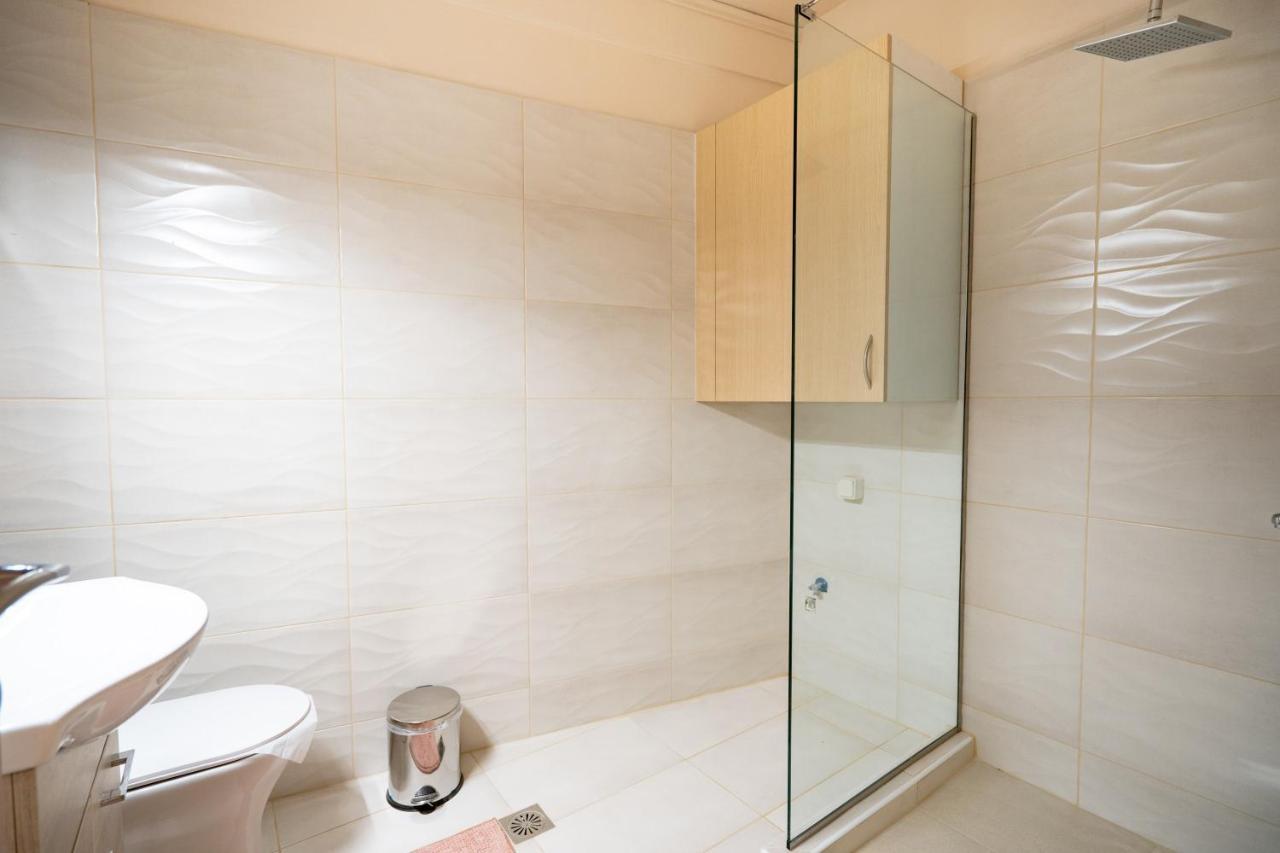 Monastiraki Metro Station Studio For 4 Persons Atena Exterior foto